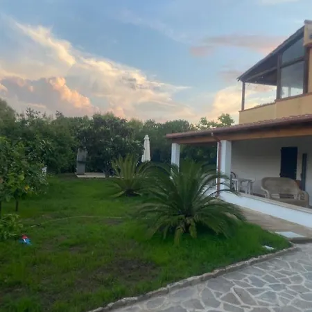 Il Nespolo Casa Vacanze A Due Passi Dal Mare 公寓 *