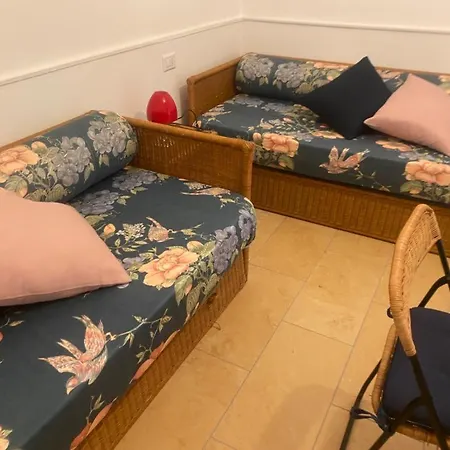 Apartamento Il Nespolo Casa Vacanze A Due Passi Dal Mare